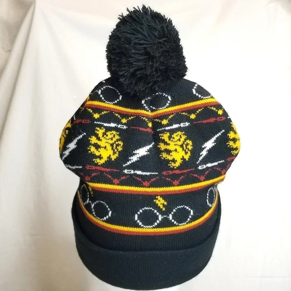 Harry Potter Gryffindor Logo Pompom  Knitted Beanie Hat, O/S